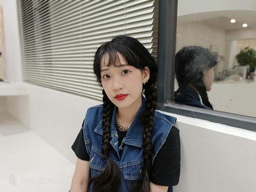 國(guó)產(chǎn)真實(shí)自拍,真實(shí)生活的鏡頭記錄  第2張